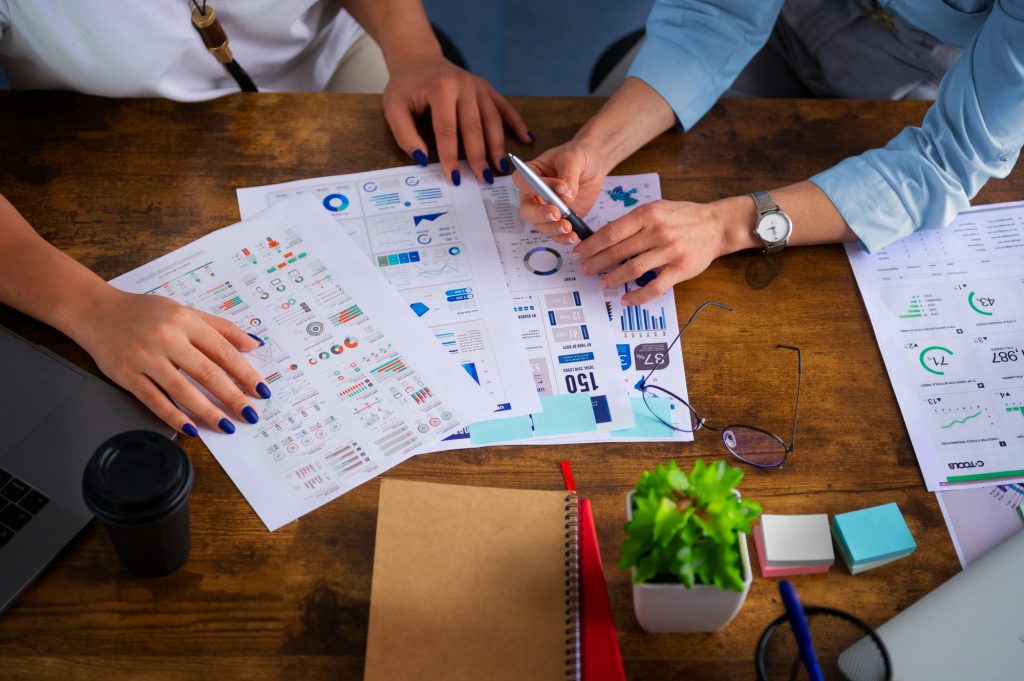 Lead generation through performance-based affiliate marketing